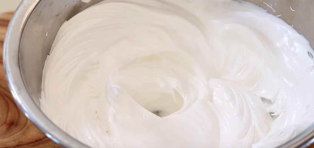 Švýcarský marshmallow krém s máslem