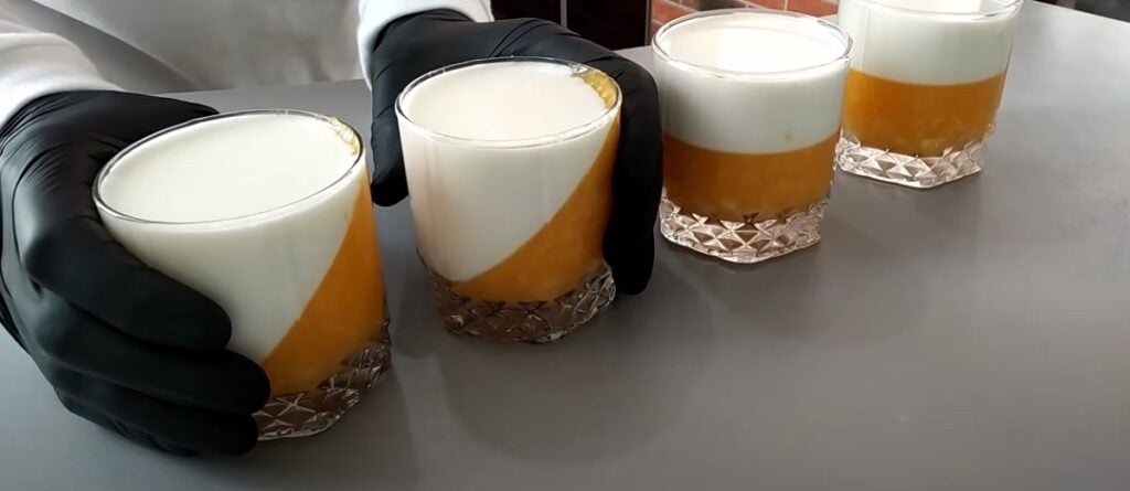 Mandarinkové šílenství! Citrusový dezert s mascarpone krémem na způsob Panna Cotty