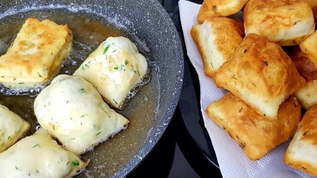 Slané koblihy s bylinkami (bez droždí) Slané koblihy s bylinkami (bez droždí)