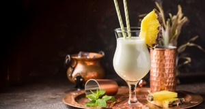 Nealkoholická Piňa colada – exotika ve sklenici! Nealkoholická Piňa colada - exotika ve sklenici!