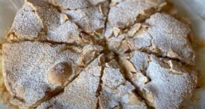 Brilantní jablečná šarlota – dokonalý dezert ze 4 ingrediencí Brilantní jablečná šarlota - dokonalý dezert ze 4 ingrediencí