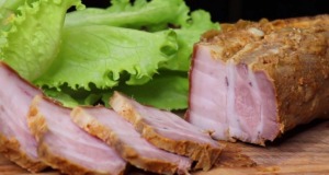 Pečený vepřový bůček! Vhodné na talíř s uzeninami Pečený vepřový bůček