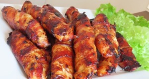 Vaříme s radostí! Šťavnaté kuřecí prsní proužky obalené v aromatické slanině!