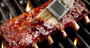 Pikantně-sladká barbecue omáčka – na grilování jako stvořená Pikantně-sladká barbecue omáčka