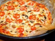 Chutná domácí pizza ze snadno dostupných surovin - Snadná, rychlá a chutná večeře!