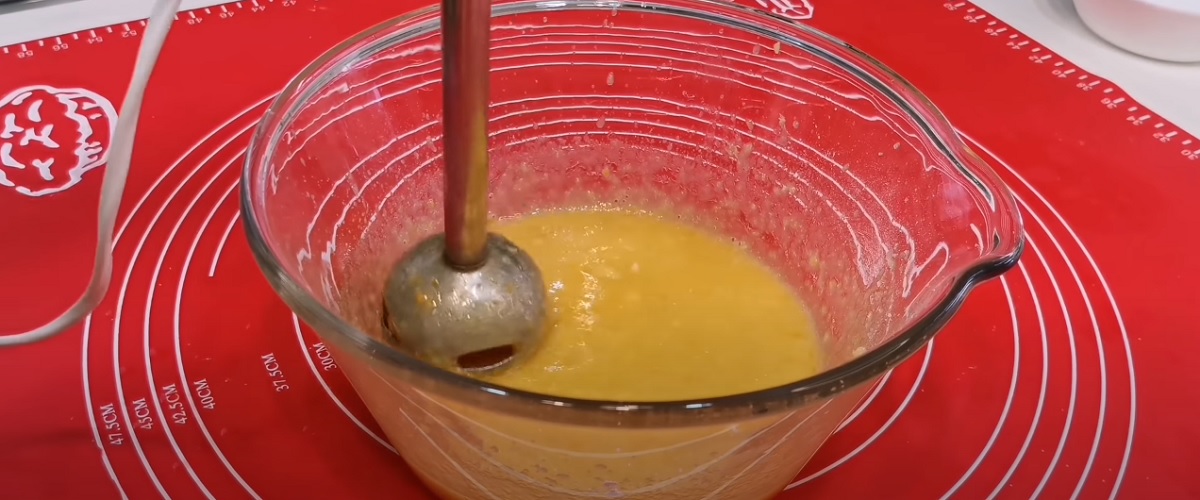 Citronový koláč s marmeládovou náplní bez droždí