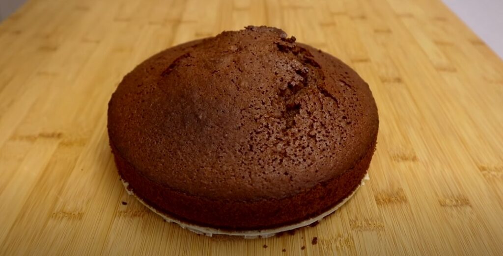 Tip na rychlý, hříšně čokoládový dort s ořechy: Budete se olizovat až za ušima!
