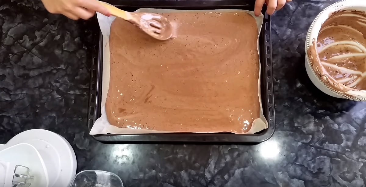 Čokoládová roláda s krémem z kondenzovaného mléka!