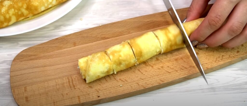 Vaječné závitky se sýrem. Kulinářské mistrovské dílo z jednoduchých ingrediencí!