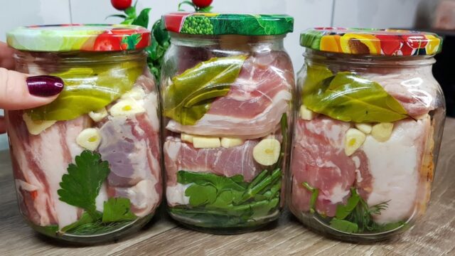 Slanina ve slaném nálevu "Pět minut" - s chutí špízů! Slanina ve slaném nálevu "Pět minut" - s chutí špízů!