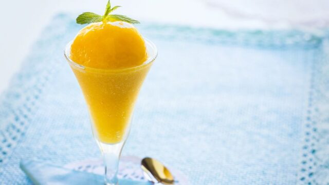 Sorbet z manga a ananasu, pro každého Sorbet z manga a ananasu, pro každého