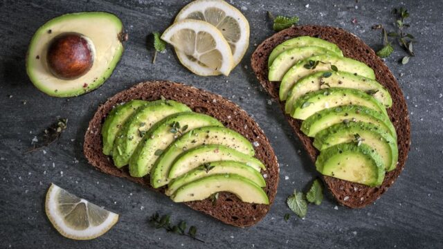 Super rychlý avokádový toast Super rychlý avokádový toast
