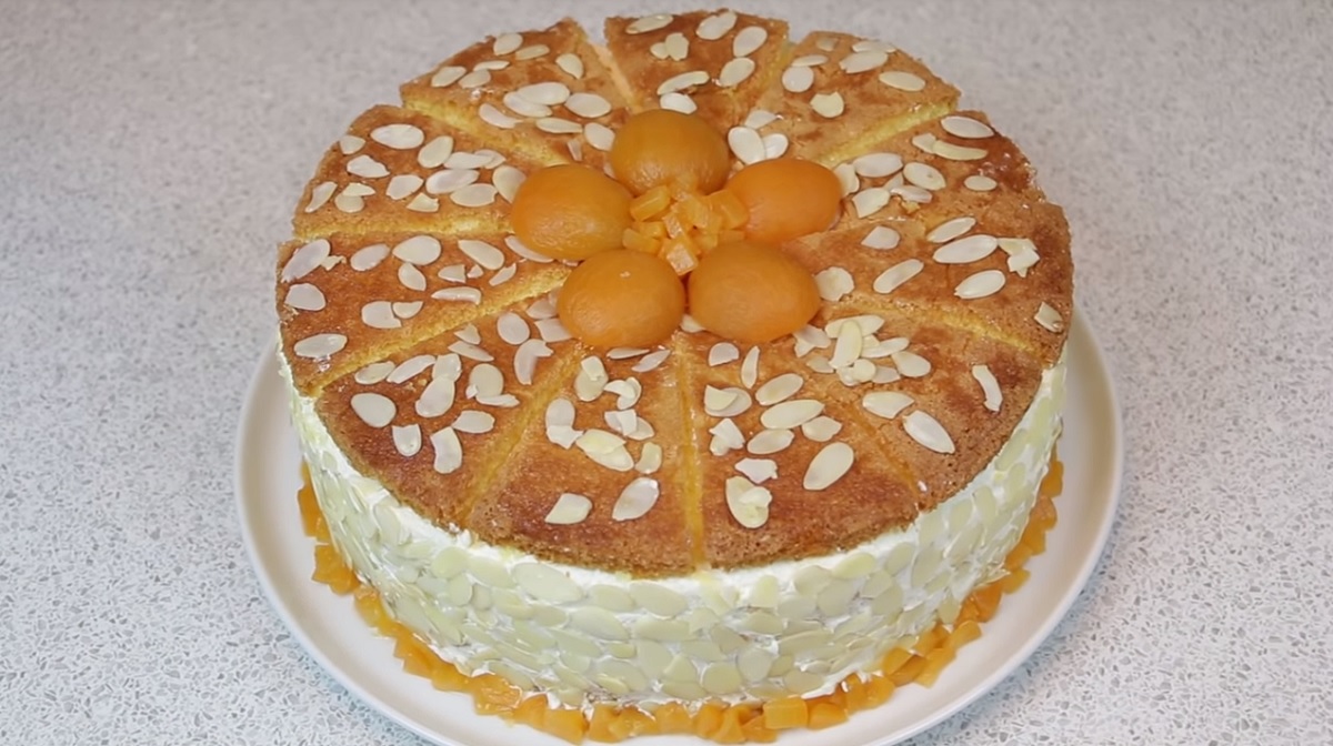 Tvarohovo-ovocný koláč - snadný, jemný a chutný dezert! Bude z toho dortu beze slov