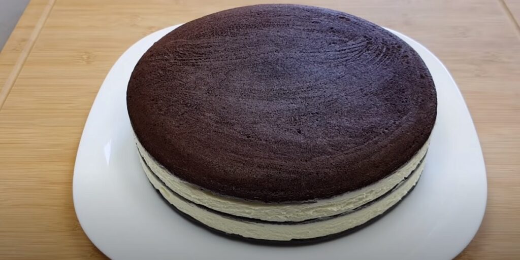 Zkuste to! Báječný čokoládový dort s lahodným vanilkovým krémem