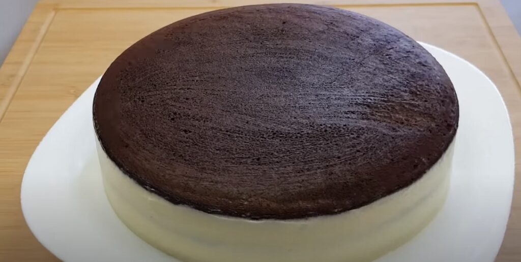Zkuste to! Báječný čokoládový dort s lahodným vanilkovým krémem