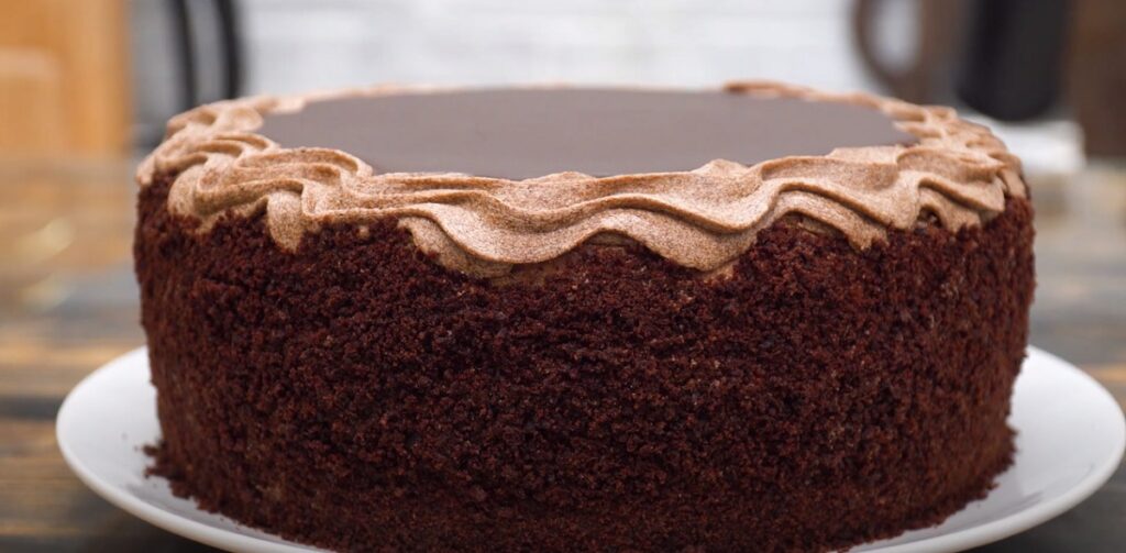 Tip pro vás! Nadýchaný čokoládový dezert s extra čokoládovým krémem