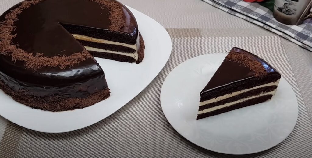 Zkuste to! Báječný čokoládový dort s lahodným vanilkovým krémem