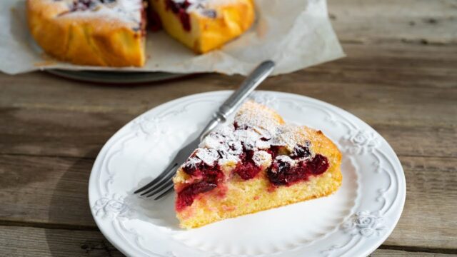 Vídeňský třešňový cheesecake Vídeňský třešňový cheesecake