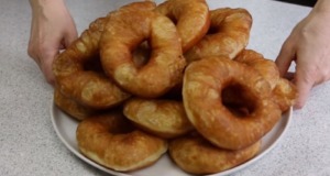 Nadýchané a chutné koblihy – recept je jednoduchý a cenově dostupný Nadýchané a chutné koblihy - recept je jednoduchý a cenově dostupný a nikdy s ním neuděláte chybu!