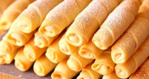 Křupavé croissanty s lahodnou ořechovou náplní – jednoduchý a snadný dezert! křupavé croissanty s lahodnou ořechovou náplní – jednoduchý a snadný dezert!