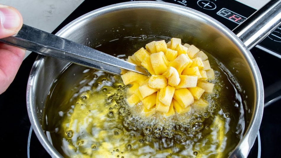 vejce, sůl, mouka a olej – vyzkoušejte tento jednoduchý a velice chutný dezert!