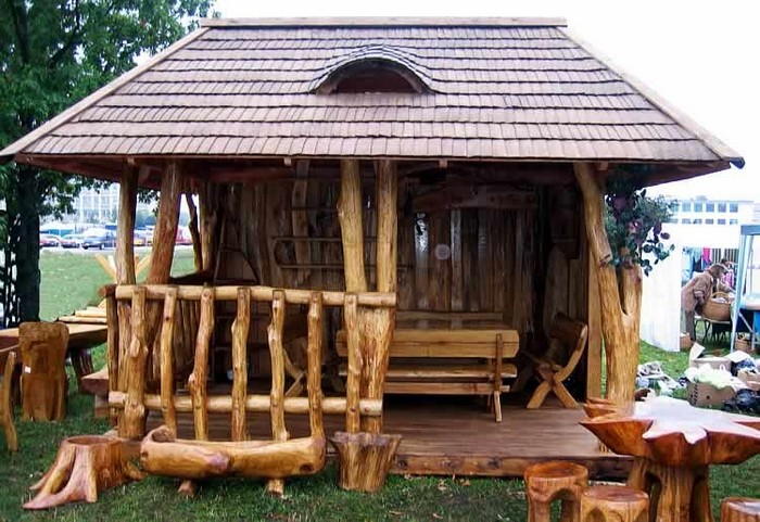 40+ originálních nápadů, jak dát větvím a kmenům nový život na venkově
