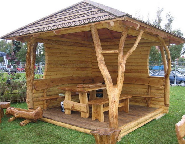 40+ originálních nápadů, jak dát větvím a kmenům nový život na venkově