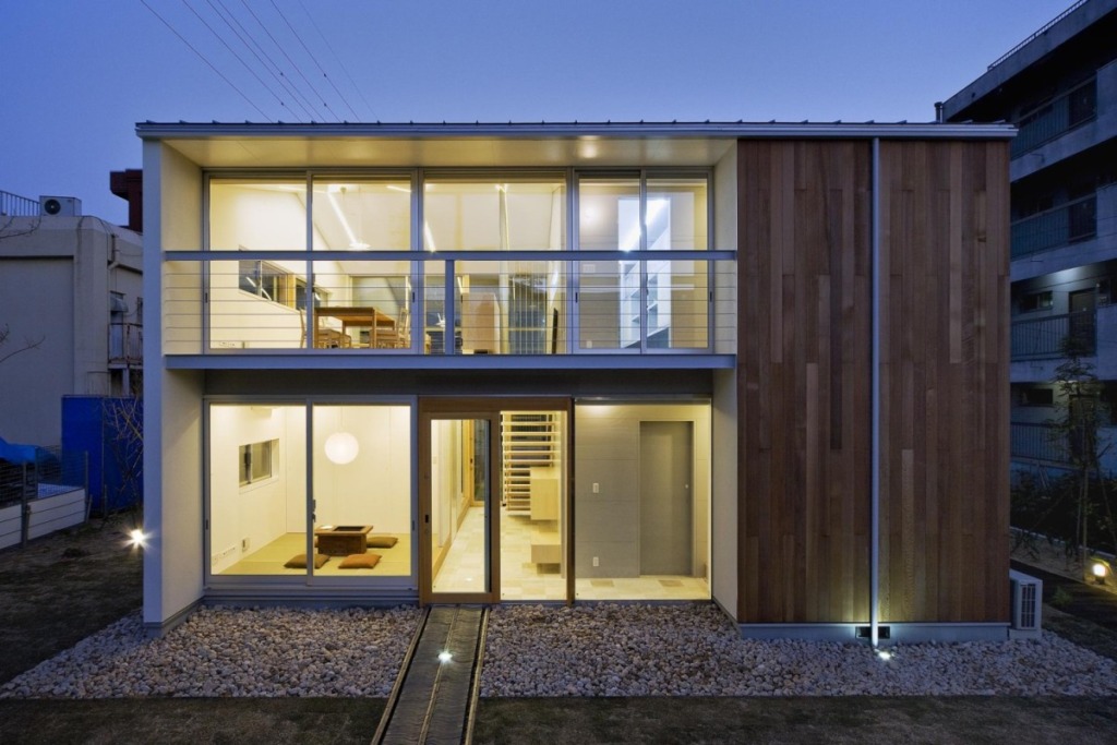 osamu-morishita-io-exterior3-via-smallhousebliss Rodinný dům Io od Osamu Morishity: otevřený, světlý a plný života