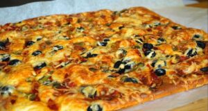 Rychlý a snadný recept na vynikající pizzu (bez hnětení těsta). Lepší pizzu jste ještě nejedli