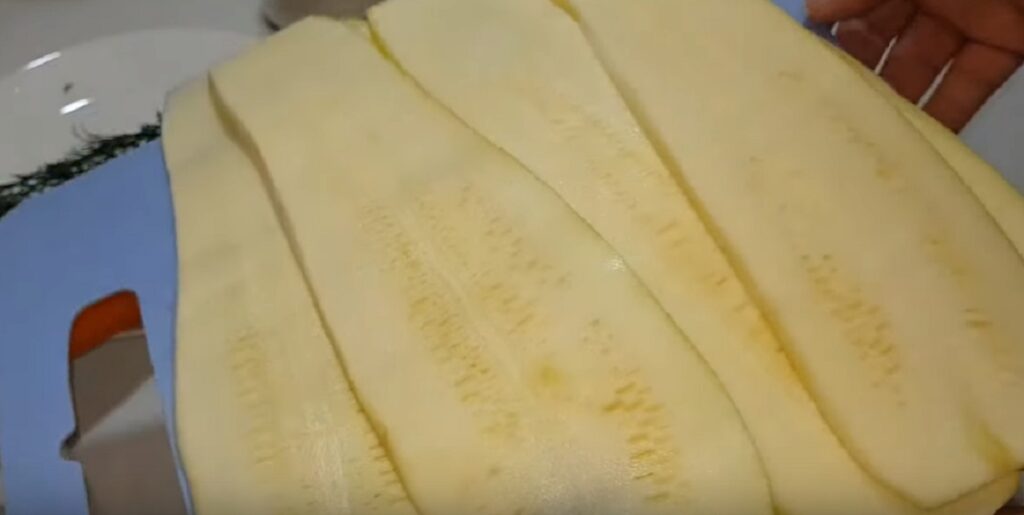 Cuketové závitky s pikantní nádivkou!