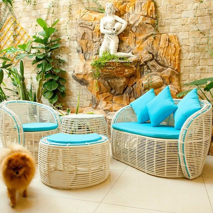 Elegantní ratanový nábytek: 30+ inspirací pro dokonalou zahradu i terasu