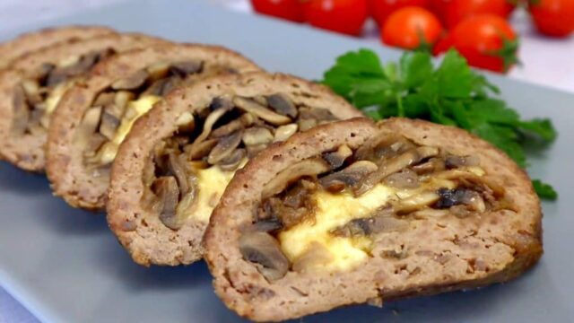 sekaná z mletého masa s žampiony a sýrem