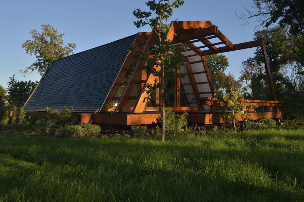 soleta-zeroenergy-exterior1-via-smallhousebliss Soleta zeroEnergy – moderní dům s nulovou energií