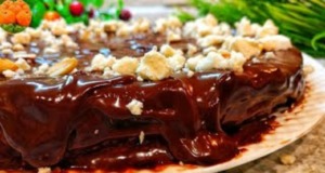 Neskutečně lahodný Snickers dort: Bez pečení a trouby k dokonalé chuti! Snickers dort bez pečení a bez trouby!