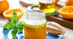 Pomerančový dresink s oreganem a mákem – delikátní spojení ingrediencí