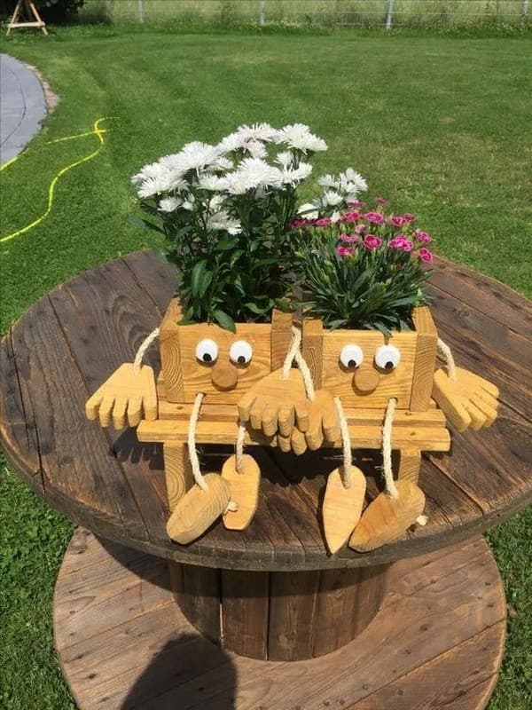 30+ originálních nápadů jako ozdobit zahradu a pozemek jedinečnými řemesly - Inspirujte se!