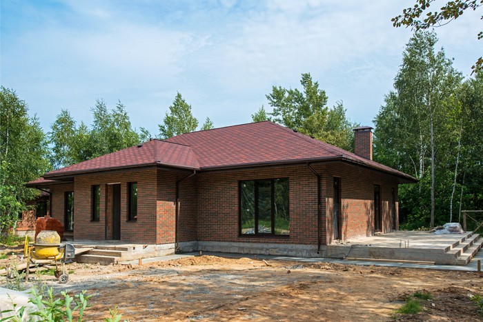Krásný design fasády domu: 60 příkladů jednopodlažních domů