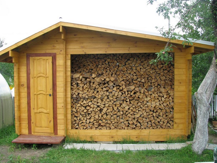 45+ originálních inspirací pro stavbu krásné kůlny a stylové stodoly
