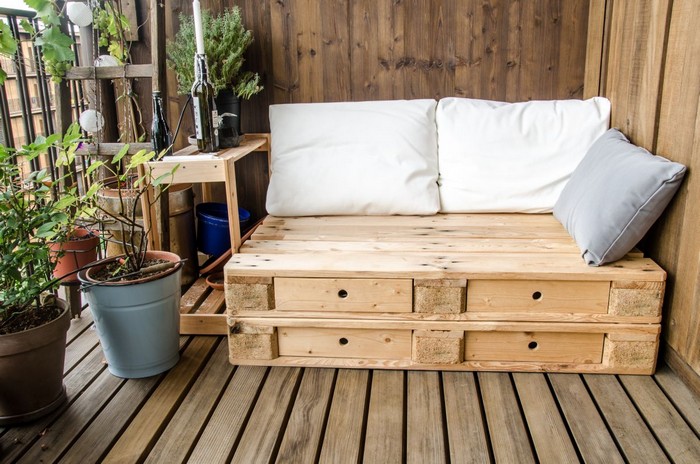 Originální nápady na dřevěné dekorace: 50+ elegantních inspirací