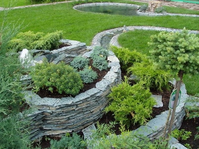 Kamenný záhon na zahradě a kolem domu: 60 jednoduchých a krásných nápadů