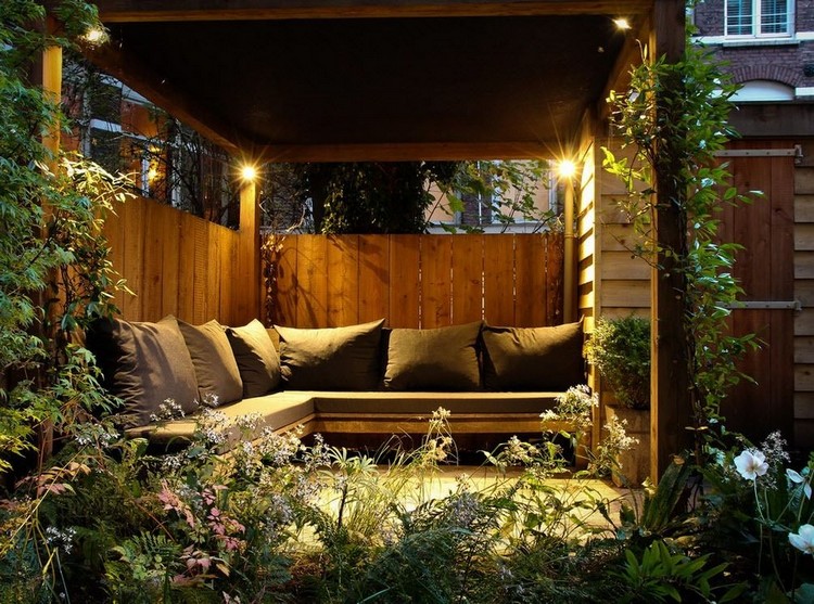 25+ inspirací na elegantní osvětlení pergoly, které dodá vašemu venkovnímu prostoru pohodu i styl