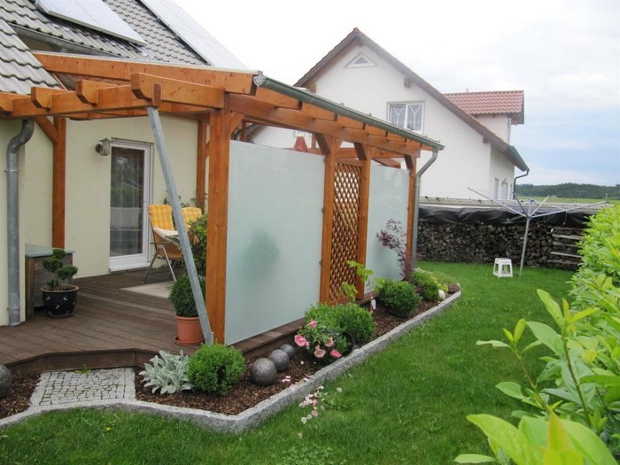 Zahradní přístřešek s terasou: 60 praktických možností pro každý vkus