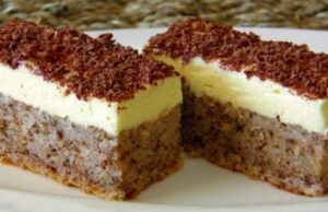 luxusní ořechový dort s vynikajícím a nadýchaným vanilkovým krémem!