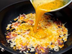tuto vynikající vaječnou omeletu dělám u nás doma téměř každý den a všichni jí zbožňují: rychlá a snadná příprava!