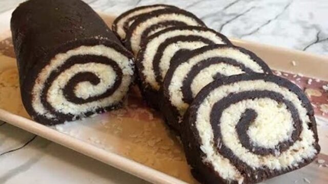 recept na vynikající kokosovou roládu se sušenkami a čokoládou! recept na vynikající kokosovou roládu se sušenkami a čokoládou!