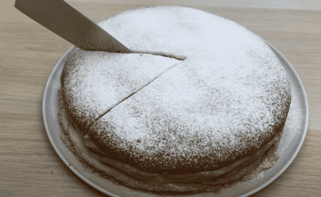 recept na výborný jogurtový koláč: bez špetky mouky!