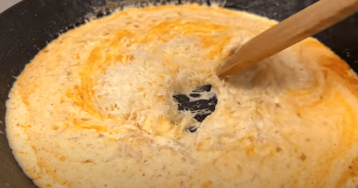 lahodné krémové těstoviny z krevet, které si můžete uvařit doma