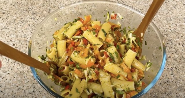 rychlý recept na těstoviny se zeleninou