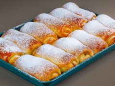 recept na fantastické domácí buchty plněné tmavou a bílou čokoládou