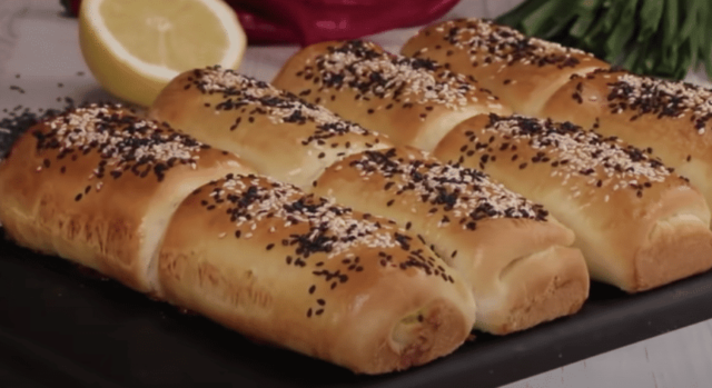 houstičky plněné zeleninou, kuřecím masem a sýrem